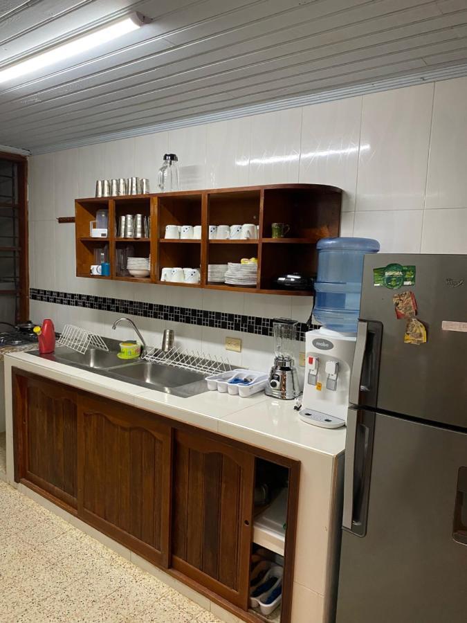 Tambo Hostel Leticia Kültér fotó